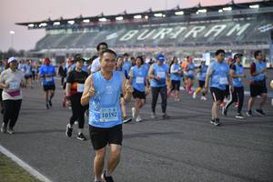 BIB: 52931
                            <button type="button" onclick="openModal(10463843)" class="btn btn-primary btn-sm float-right btn-popup" data-toggle="modal" data-target=".modal-high-quality">
                        <i class="fas fa-shopping-cart"></i> Add to Cart
                    </button>
                                            <button type="button" onclick="isThisMe(10463843, true)" class="btn btn-success btn-sm float-right btn-popup btn-isme hidden" data-toggle="tooltip" data-placement="bottom" title="นี่คือรูปของคุณใช่ไหม คลิกที่นี่เพื่อเอาเข้าอัลบั้ม">
                        <i class="fas fa-plus"></i> Add to album
                    </button>
                    <button type="button" onclick="isThisMe(10463843, false)" class="btn btn-warning btn-sm float-right btn-popup btn-isnotme hidden">
                        <i class="fas fa-ban"></i> Remove from album
                    </button>